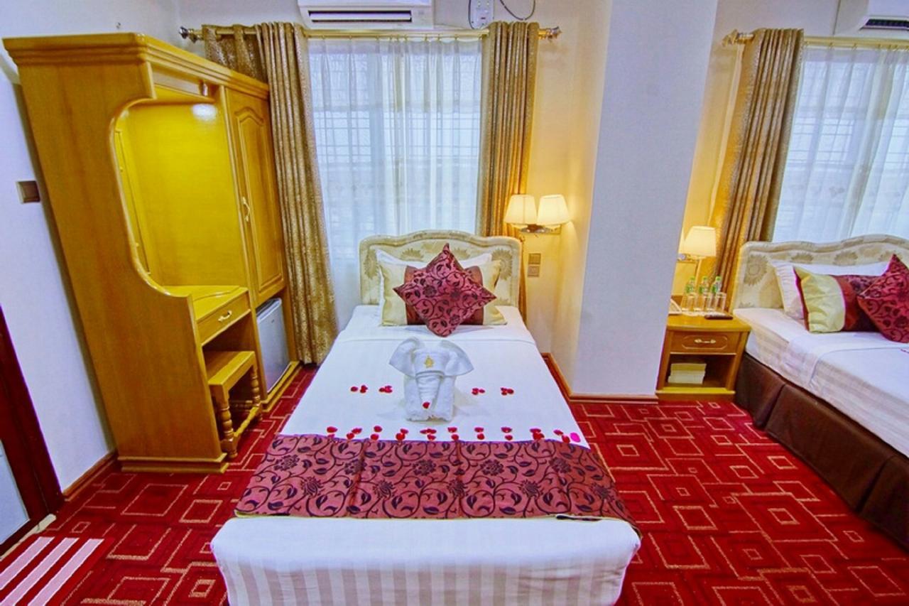 Myat Nan Yone Hotel Mandalay Ngoại thất bức ảnh